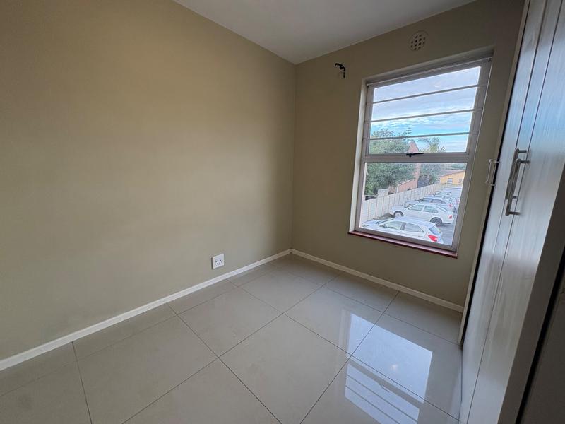 2 Bedroom Property for Sale in Ottery Western Cape